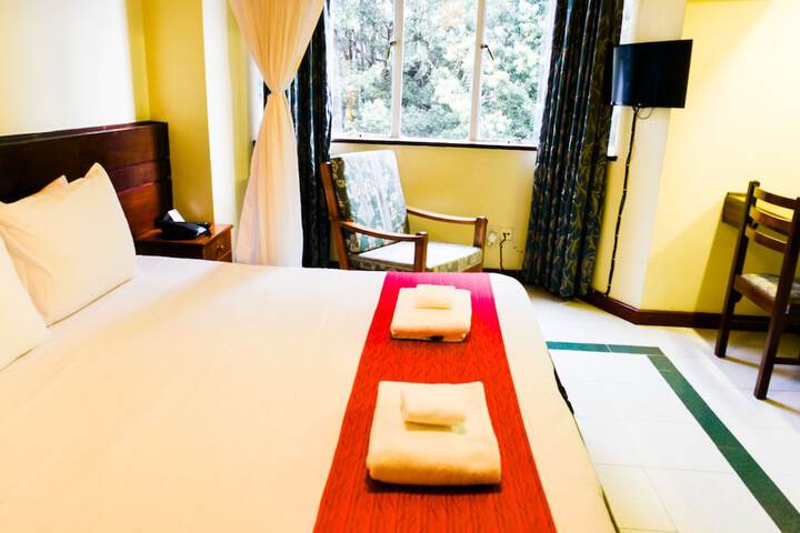 Room 5 of 54