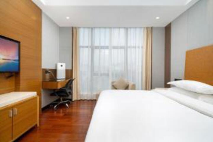 Room 20 of 20