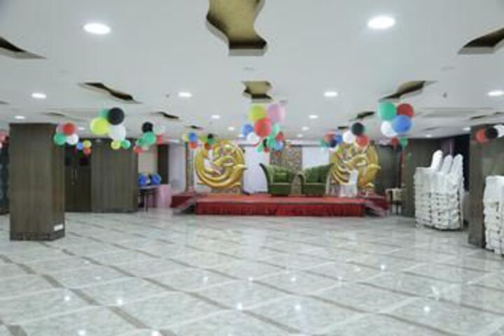 Ballroom/Hall 3 of 17