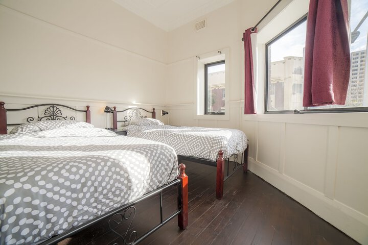 Room 2 of 50