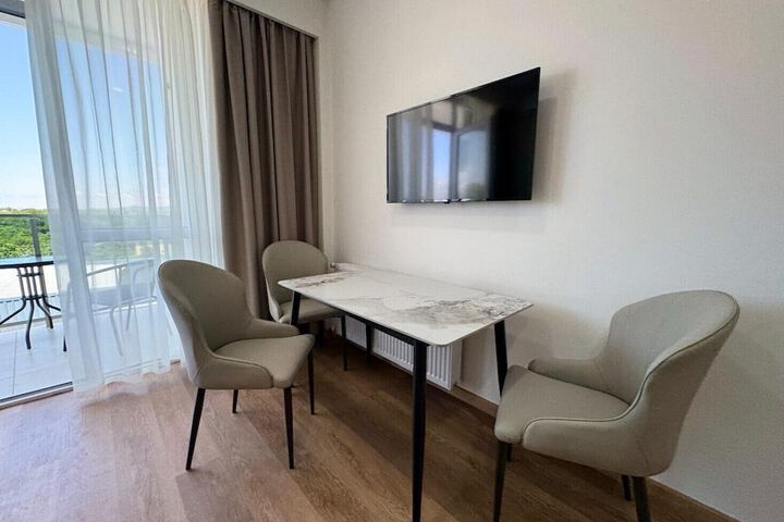 Room 14 of 31