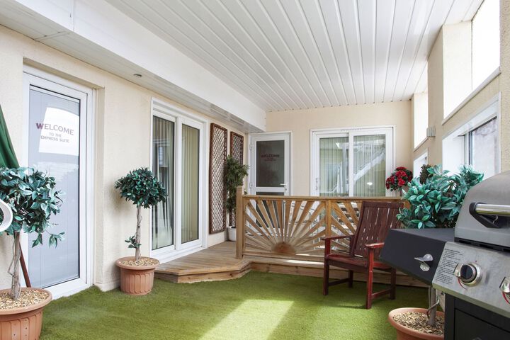 Terrace/Patio 60 of 60
