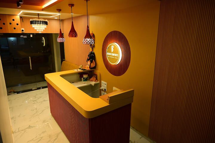 Hotel Interior 7 of 38