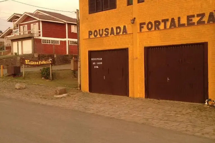 Pousada Fortaleza Cambará