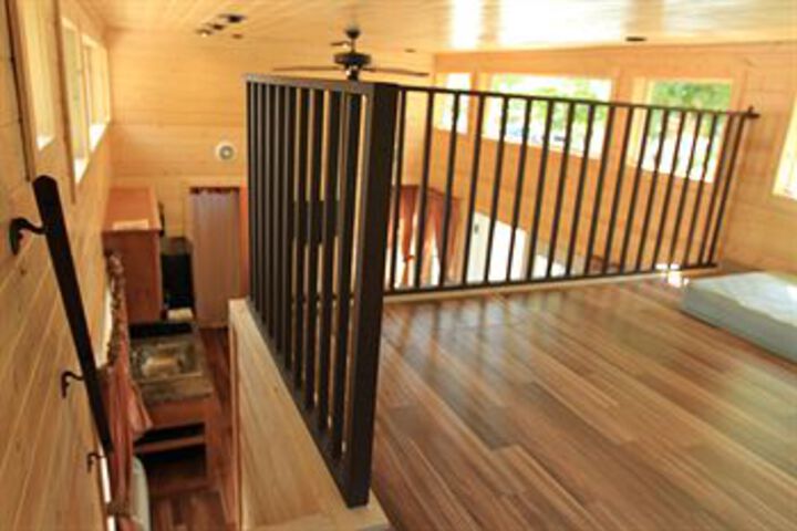 Room 15 of 25