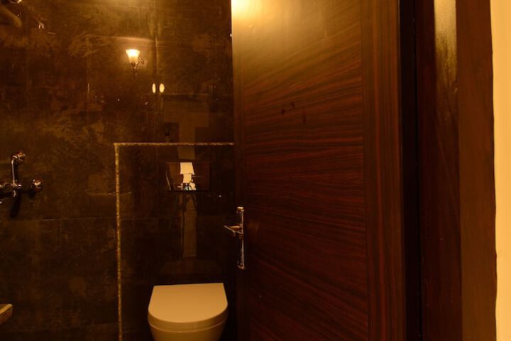 Room 35 of 56