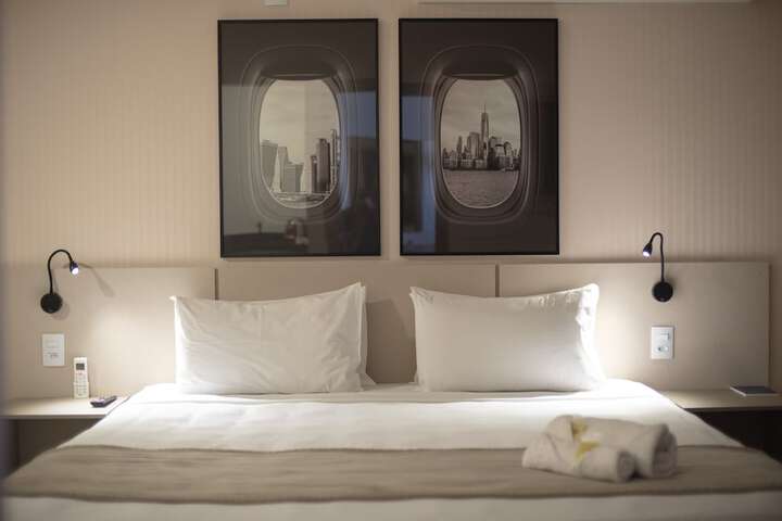 Room 17 of 70