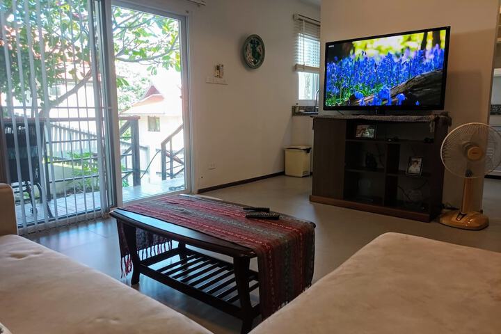 Room 9 of 15
