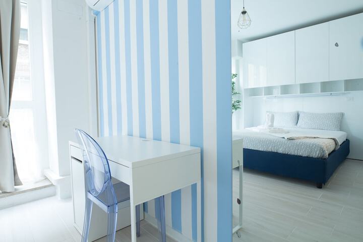 Room 11 of 41