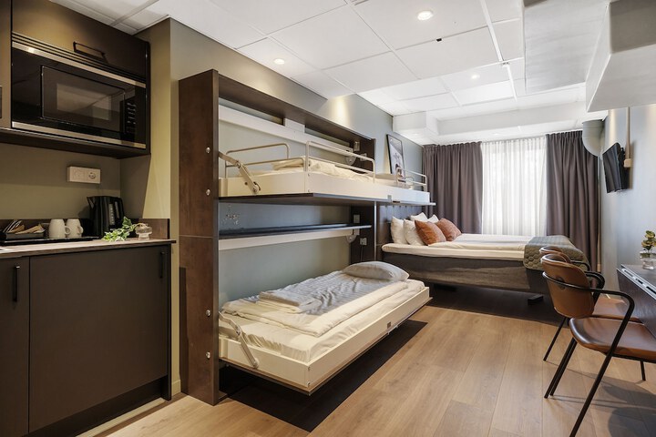 Room 55 of 115