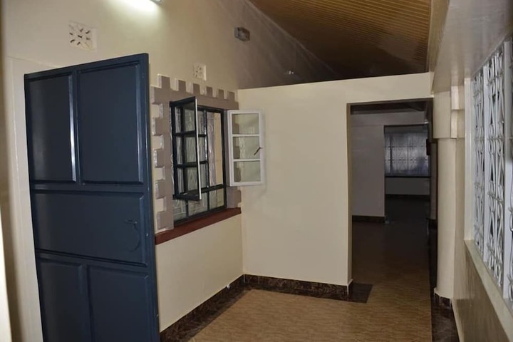 Ballroom/Hall 19 of 22