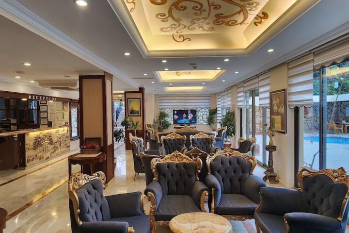 Hotel Lobby