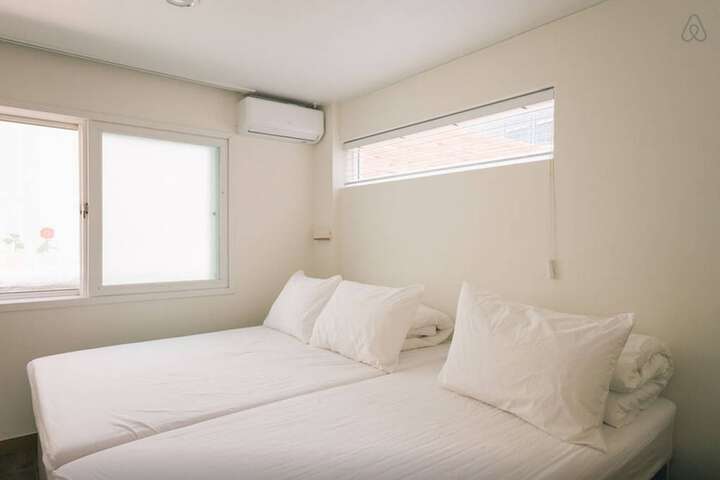 Room 20 of 43