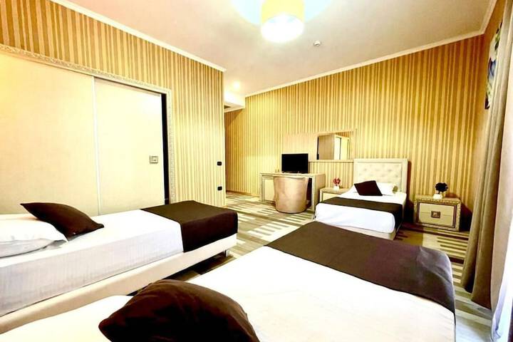Room 20 of 62