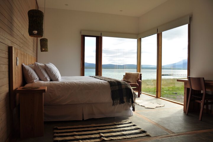 Room 4 of 50