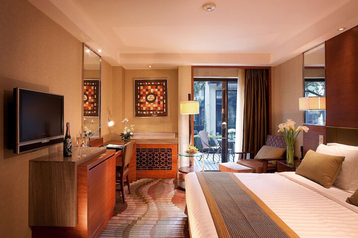Room 21 of 62