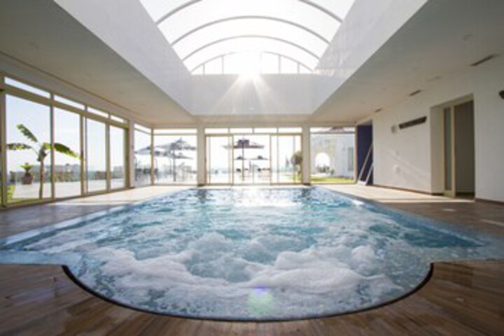 Pool 20 of 69