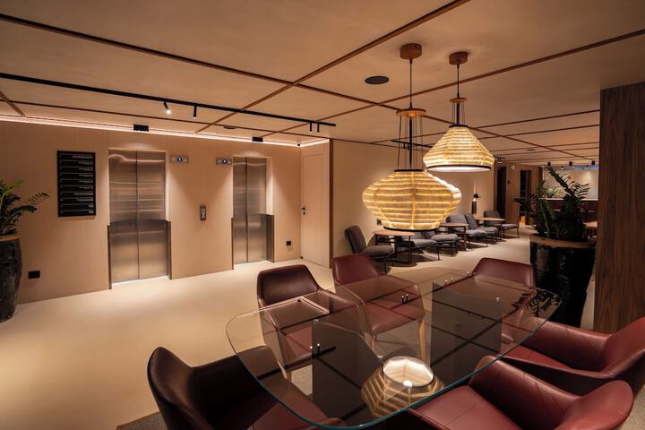 Hotel Lobby