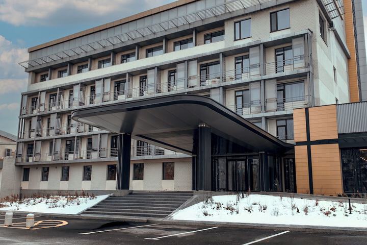 Hotel 71 of 72