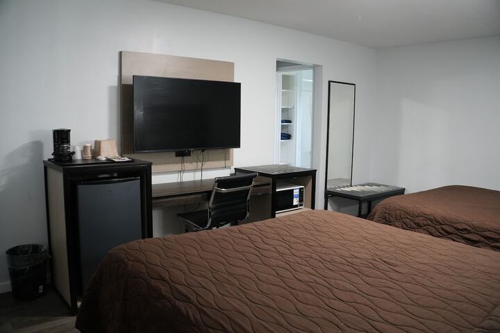 Room 9 of 54