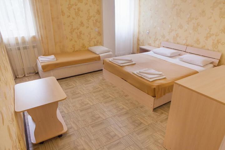 Room 6 of 20