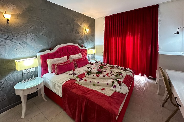 Hotel 44 of 53