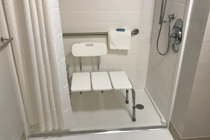 Bathroom shower