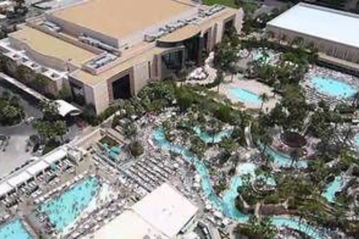 Pool 124 of 164