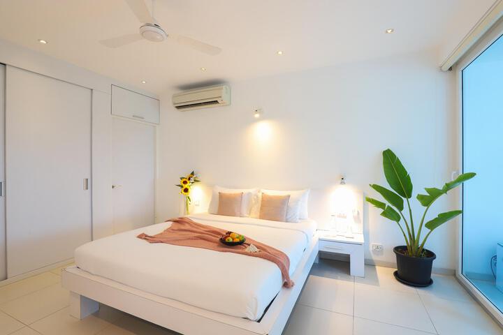 Room 14 of 15