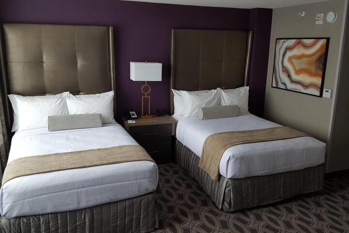 Standard Room, King or Two Doubles (3 of 20)