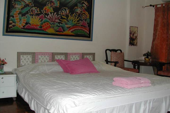 Room 7 of 43