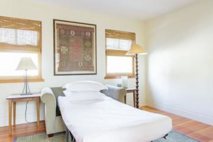 Room 186 of 222