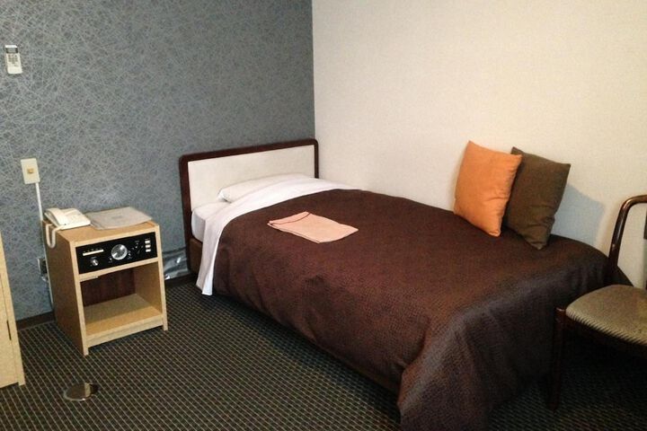 Room 22 of 31
