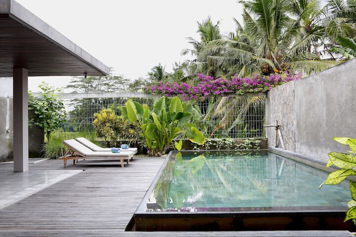 Pool 37 of 55