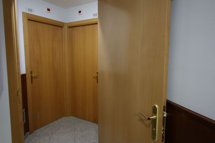 Room 23 of 50