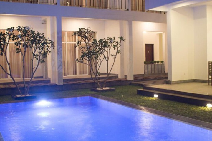 Pool 46 of 62