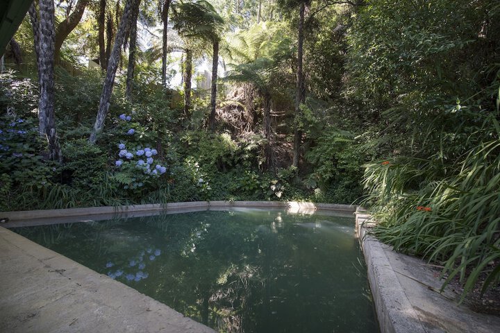 Pool 29 of 59
