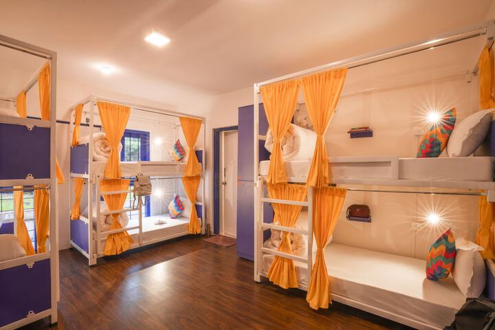 Room 21 of 63