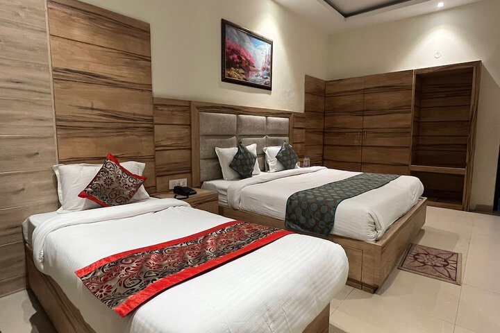 Room 16 of 47
