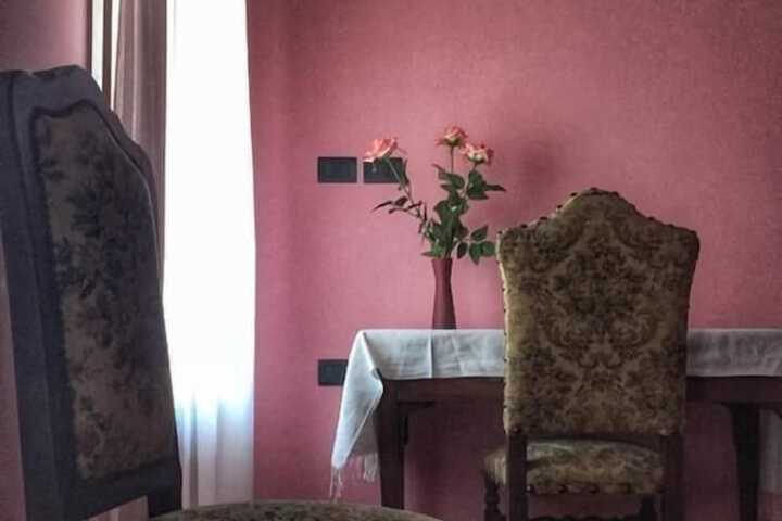 Room 18 of 52