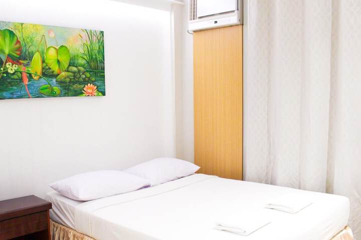 Room 34 of 62
