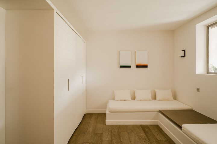 Room 19 of 53
