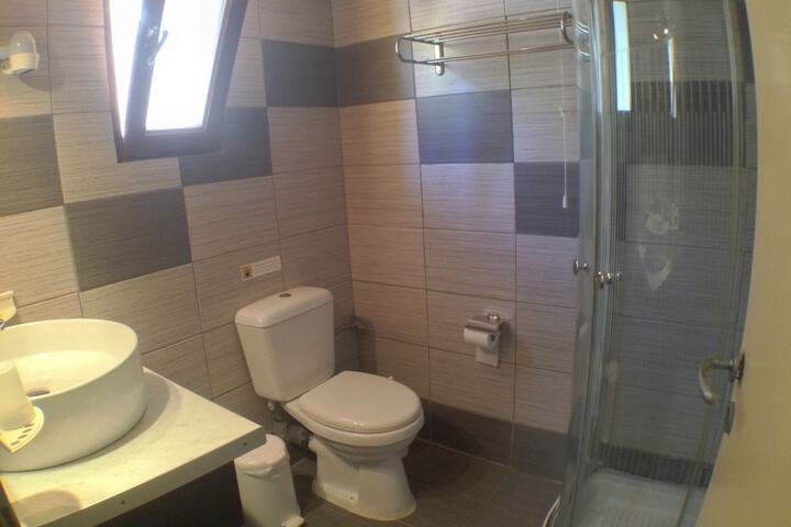 Room 29 of 50
