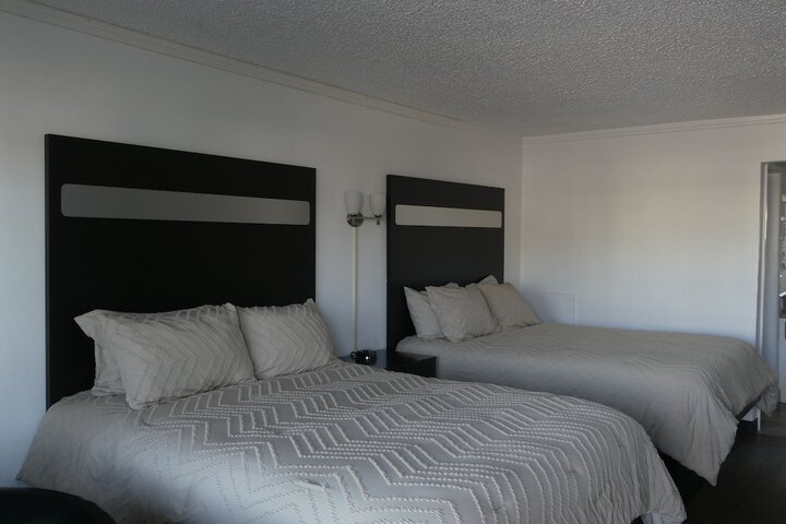 Room 21 of 52