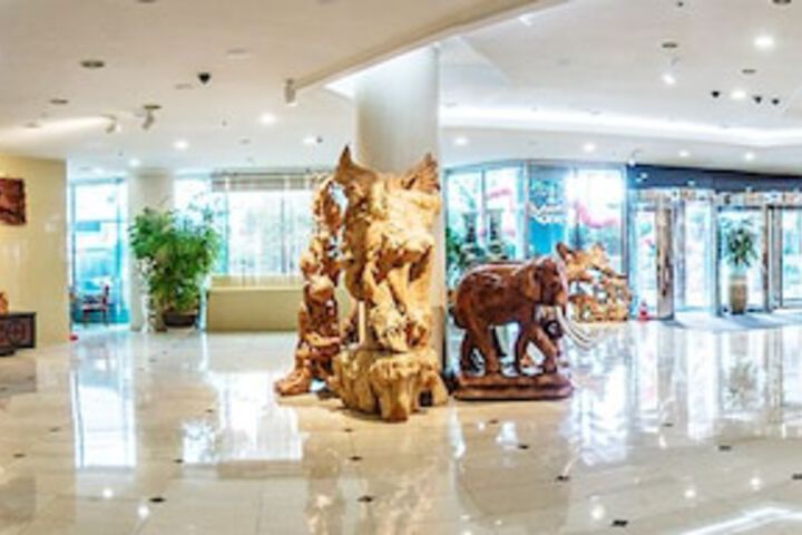Lobby Entry