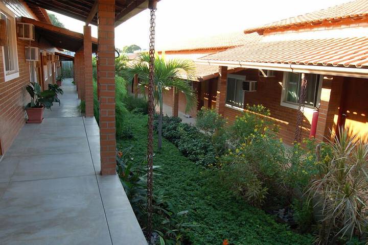 Hotel Exterior 24 of 43