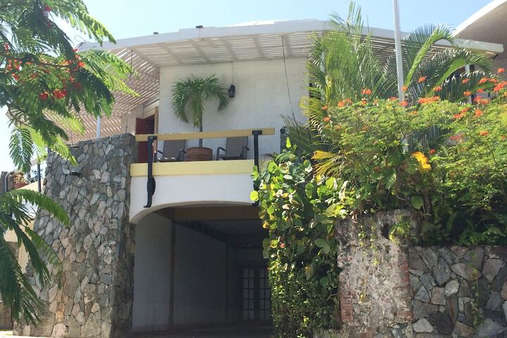 Hotel 2 of 39