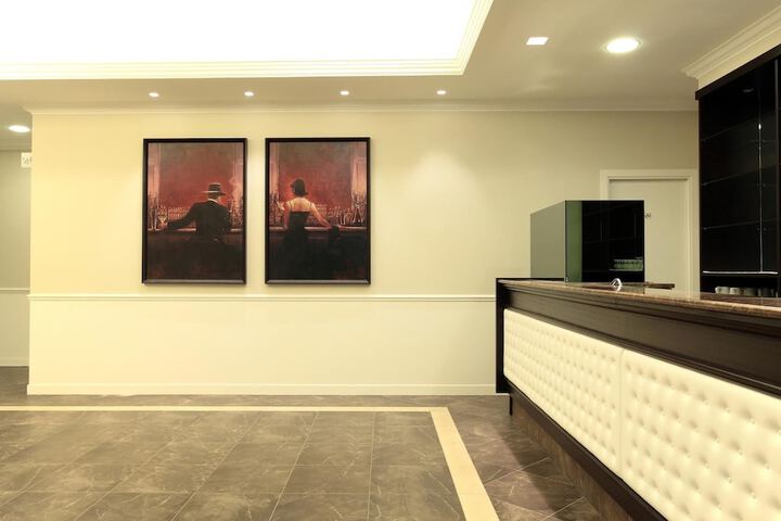 Guest Lobby