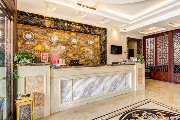 Hotel Interior 11 of 20