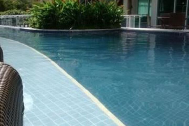 Pool 27 of 29